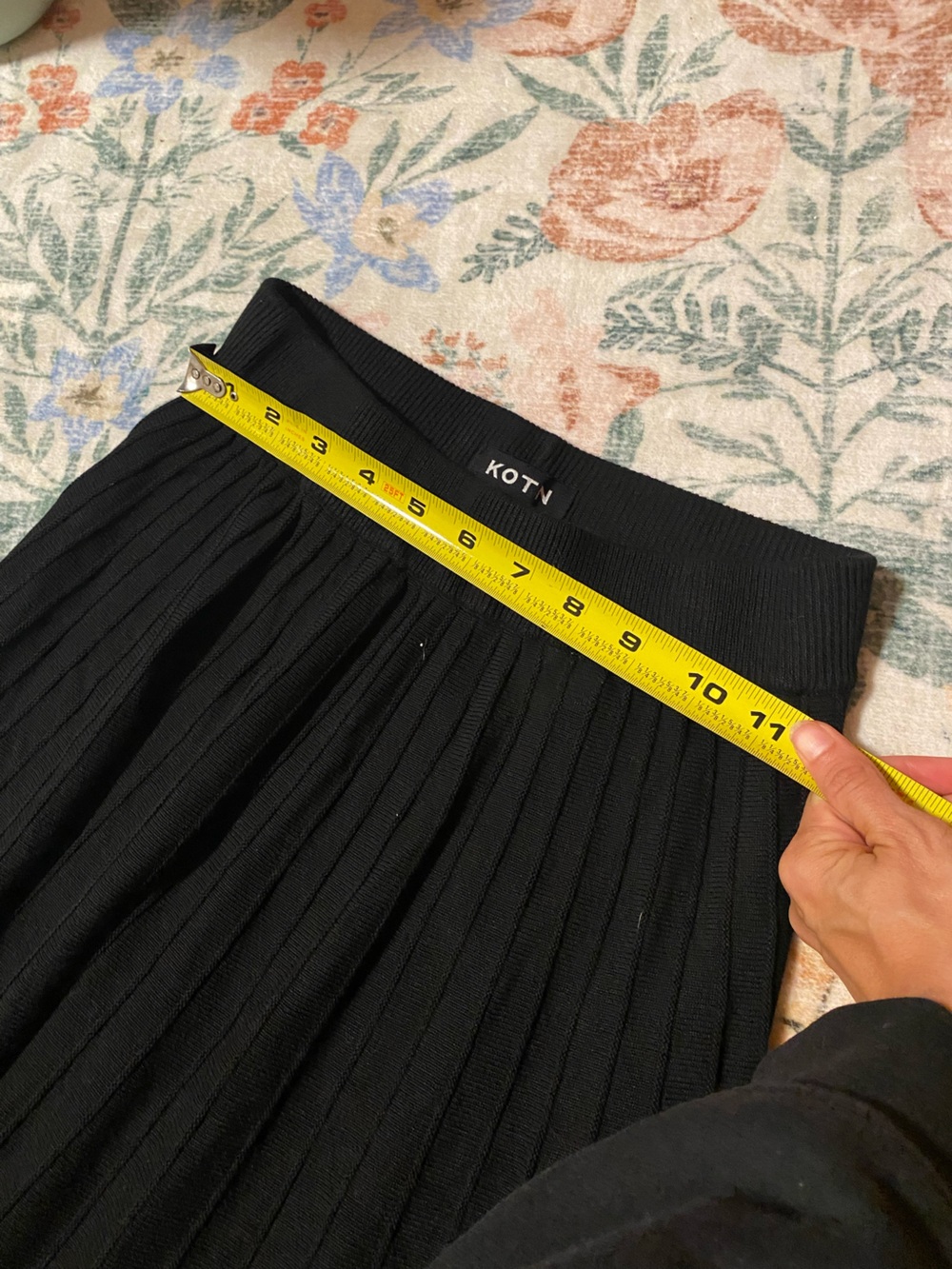 KOTN Gezira Knit Skirt - Picture 8 of 12